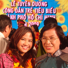 Ho Chi Minh City's Typical Youth Award 2009 achieved by Ms Pang My Nguyen