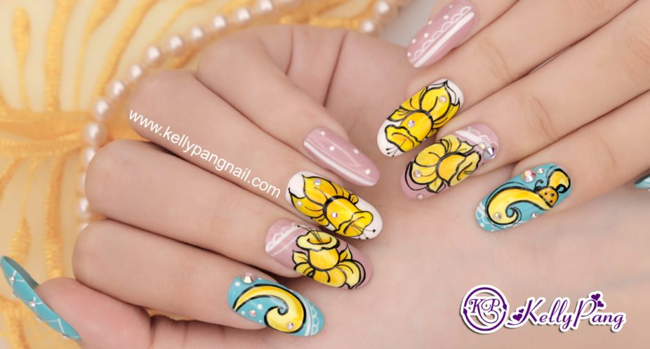 Click xem cách vẽ mẫu nail Hoa Lan Chuông