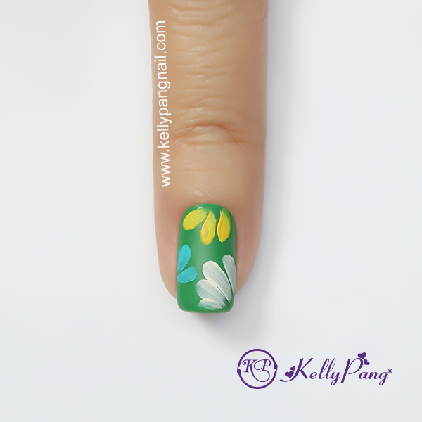 Hướng dẫn vẽ móng Click xem cách vẽ mẫu nails style hoa lá biến tấu màu sắc tươi vui Bước 4