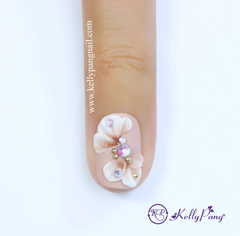 Hướng dẫn vẽ móng Click xem cách vẽ mẫu nail hoa nổi 3D siêu đẹp Bước 6