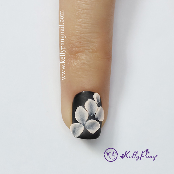 Hướng dẫn vẽ móng Click xem cách vẽ mẫu nail hoa nổi xinh xinh Bước 4