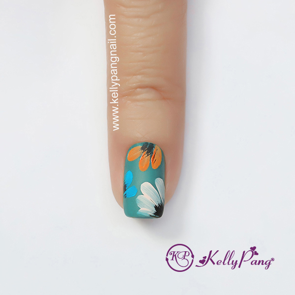 Hướng dẫn vẽ móng Click xem cách vẽ mẫu nails hoa lá biến tấu màu sắc Bước 5