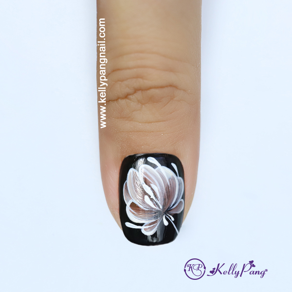 Hướng dẫn vẽ móng Click xem cách vẽ mẫu nail hoa phong cách cổ điển Bước 4