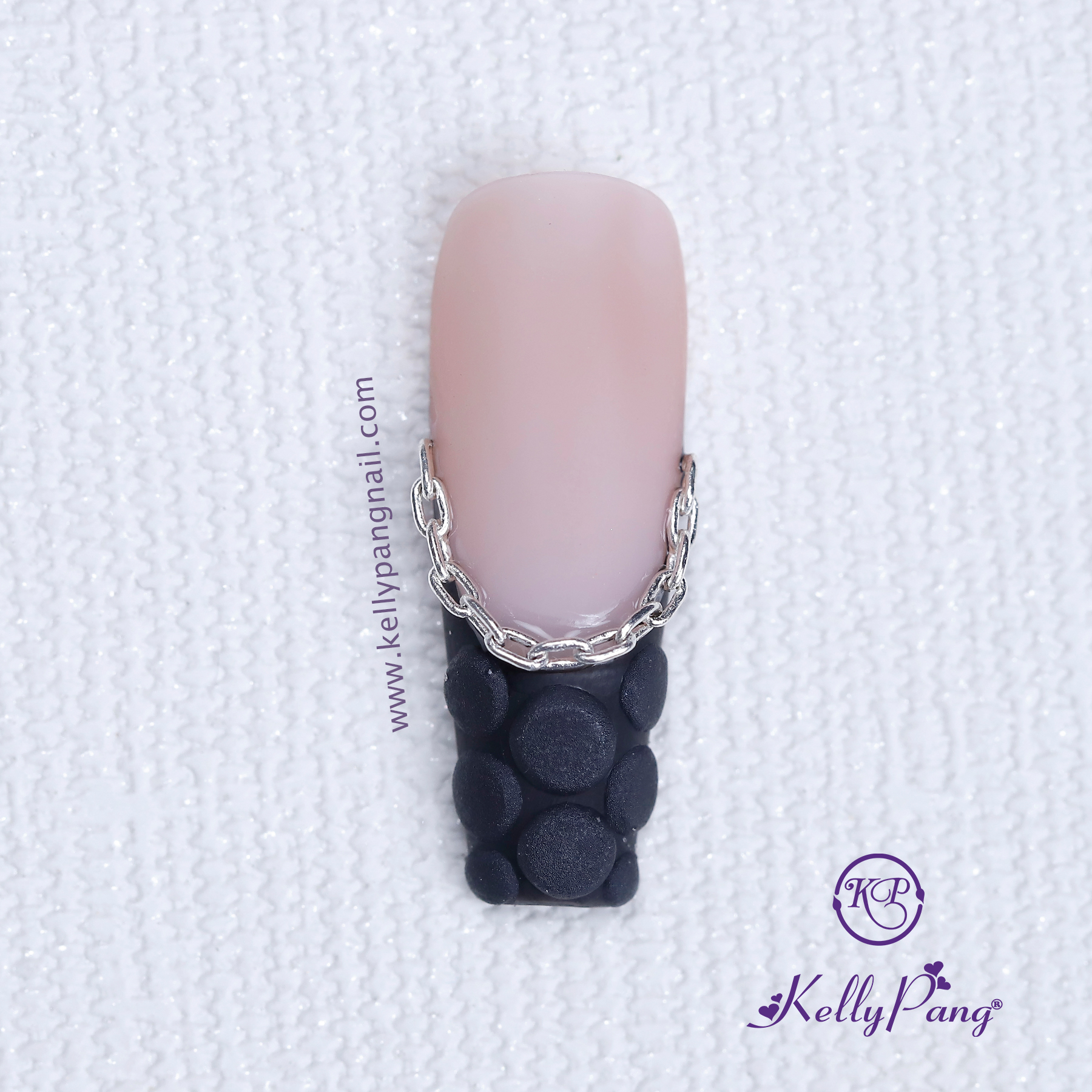 nail b4