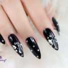 Cách Vẽ Nail "Black Galaxy" Quyến Rũ & Bí Ẩn.