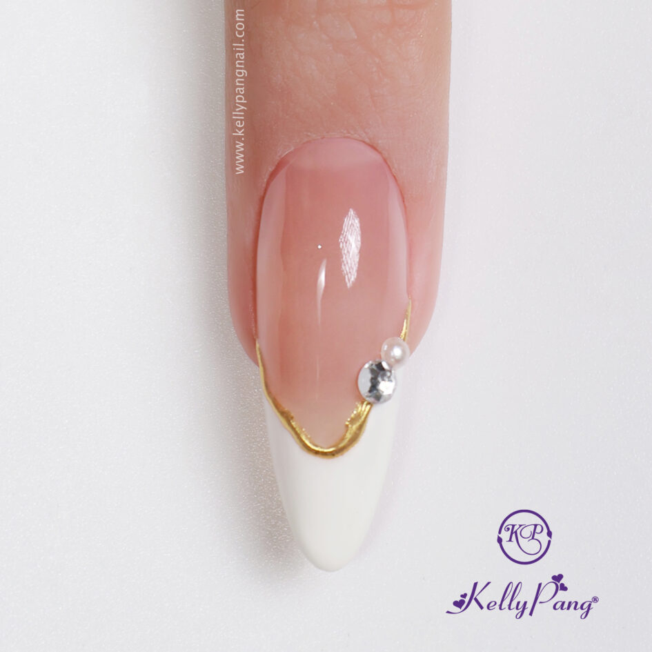 Hướng dẫn vẽ móng Cách vẽ nail gel sợi kết hợp french đầu móng Bước 4 Hướng dẫn vẽ móng Cách vẽ nail gel sợi kết hợp french đầu móng Bước 4