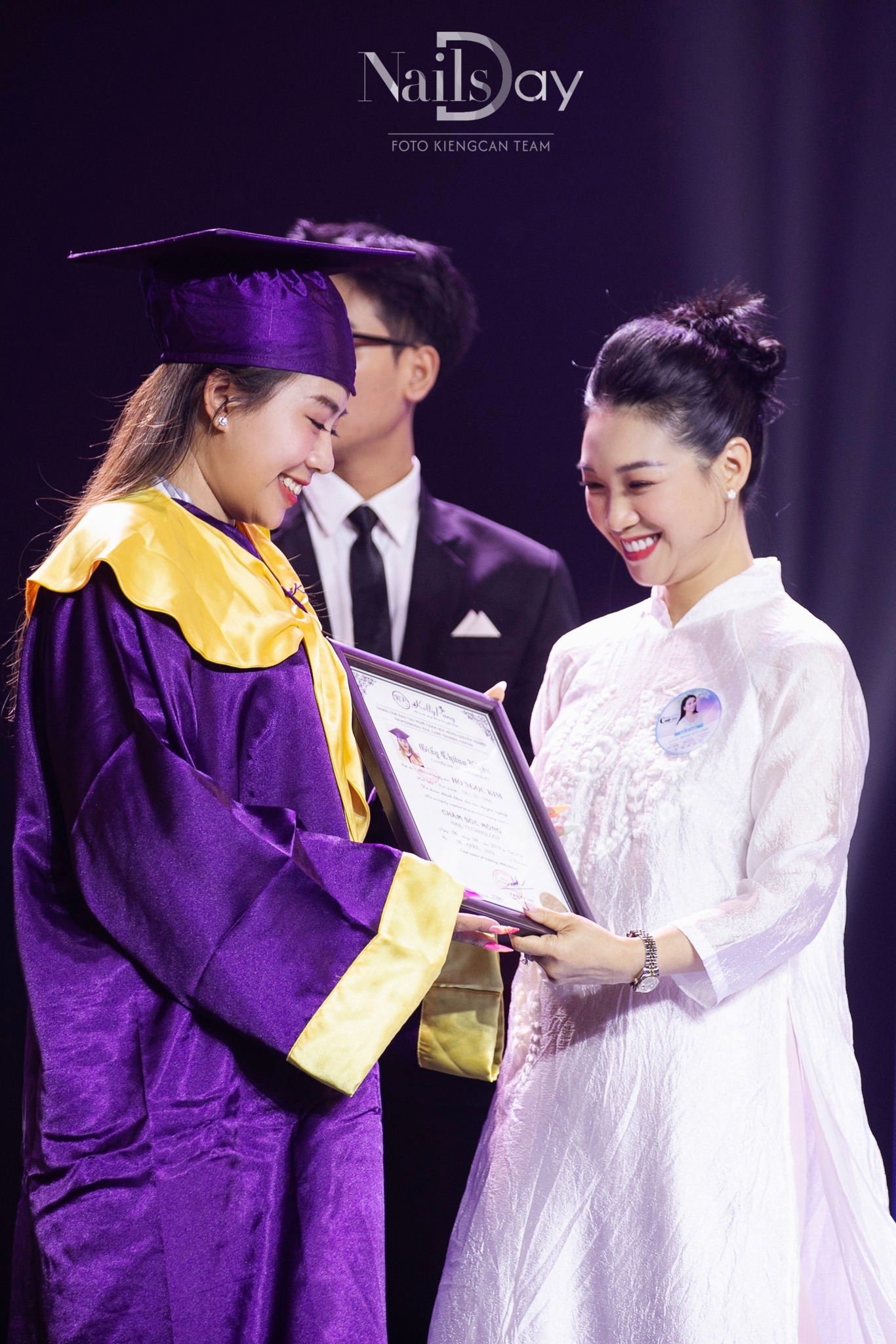 Tốt nghiệp